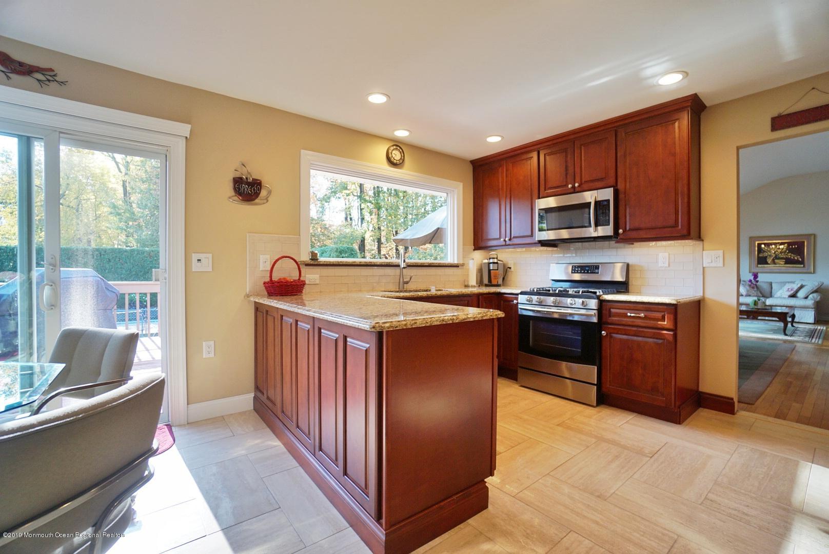 3 Robinson Road Morganville, NJ 07751 - Photo 7 of 45 Kitchen