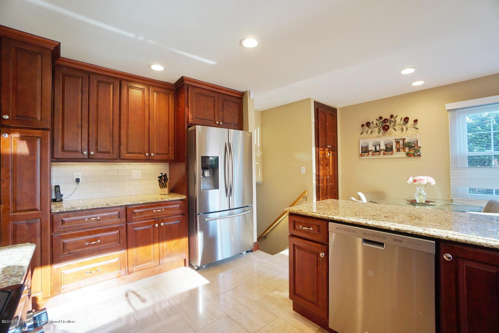 3 Robinson Road Morganville, NJ 07751 - Photo 10 of 45 kitchen3