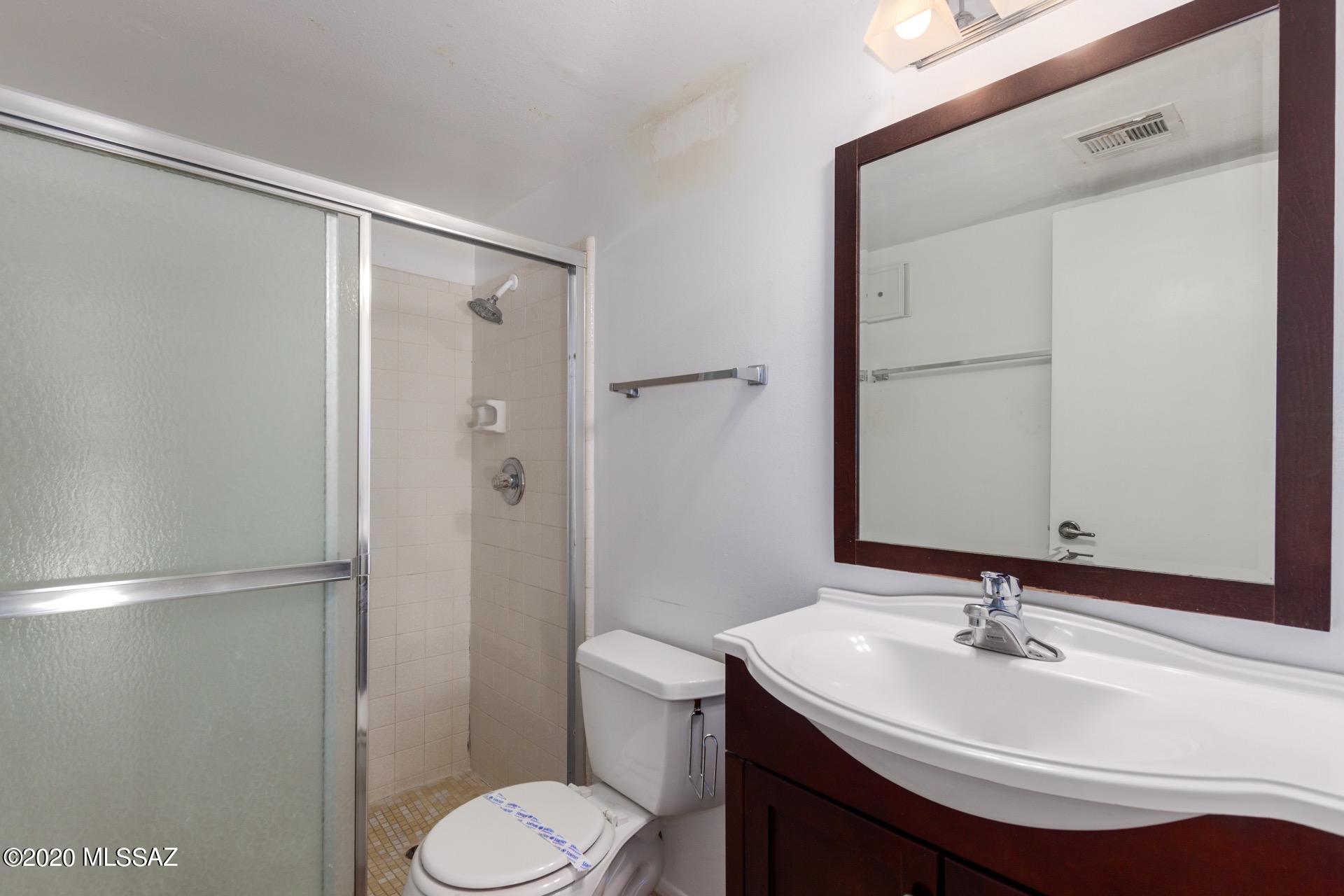 625 South Prudence Road, Unit 104 Tucson, AZ 85710 - Photo 21 of 25
