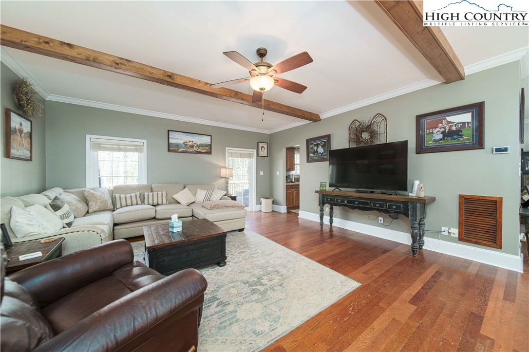 595 Brooks Road Glade Valley, NC 28627 - Photo 6 of 39 Gallery Image 6