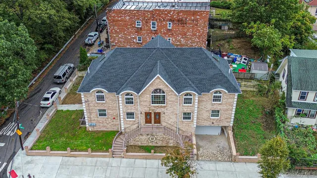 $2,998,000 | 85-02 165th Street | Jamaica Hills