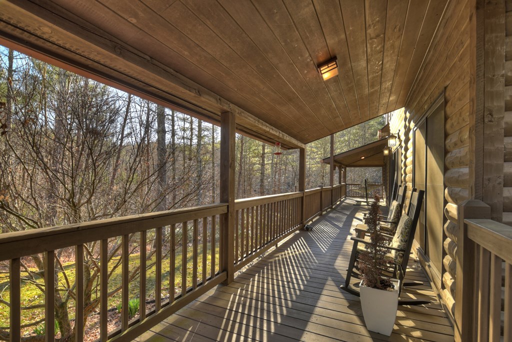 90 Twin Lakes Road Blue Ridge, GA 30513 - Photo 11 of 39
