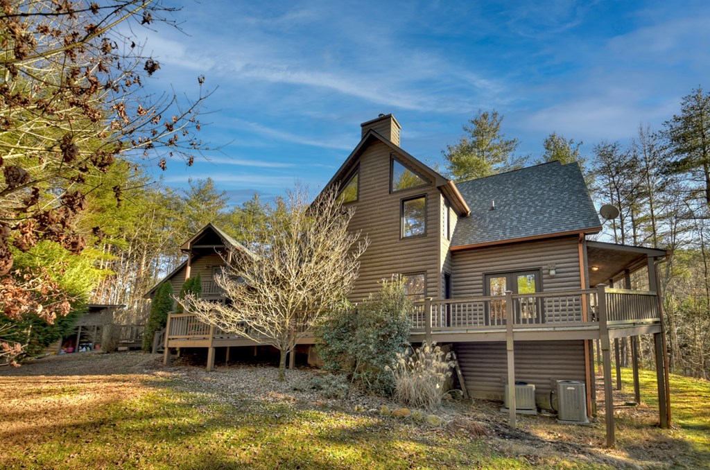 90 Twin Lakes Road Blue Ridge, GA 30513 - Photo 6 of 39