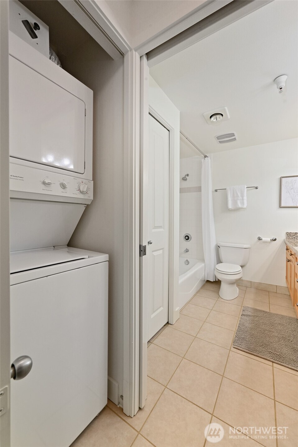 2331 42nd Avenue Southwest, Unit 209 Seattle, WA 98116 - Photo 13 of 21 a view of utility room