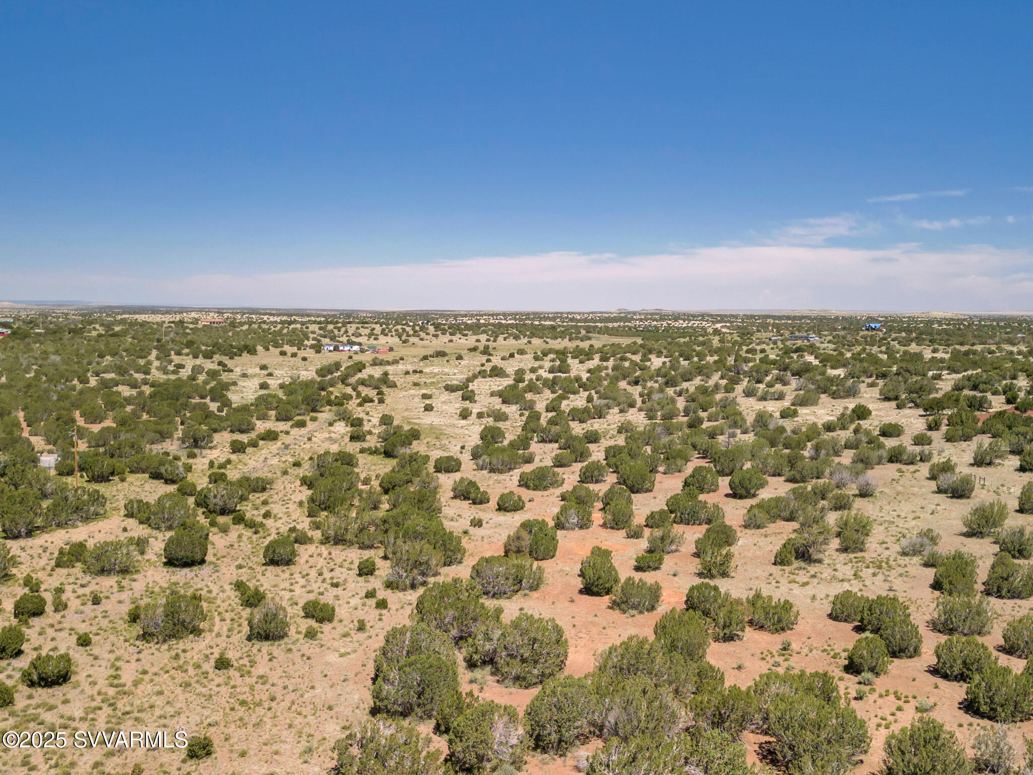 2179 West Critter Pass Road Williams, AZ 86046 - Photo 25 of 34 a view of a city with an outdoor space