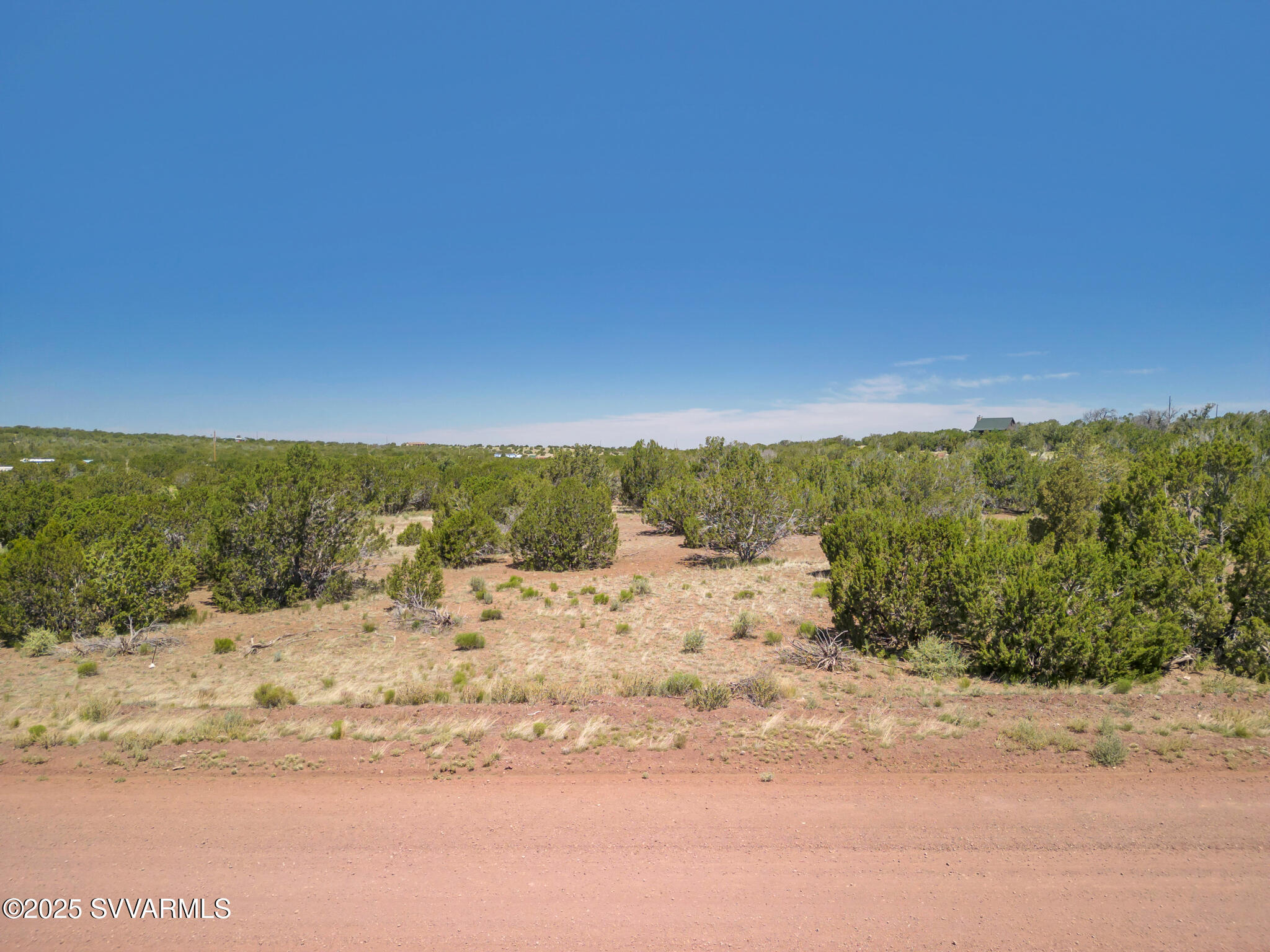 2179 West Critter Pass Road Williams, AZ 86046 - Photo 8 of 34 a view of mountain view with beach and ocean view