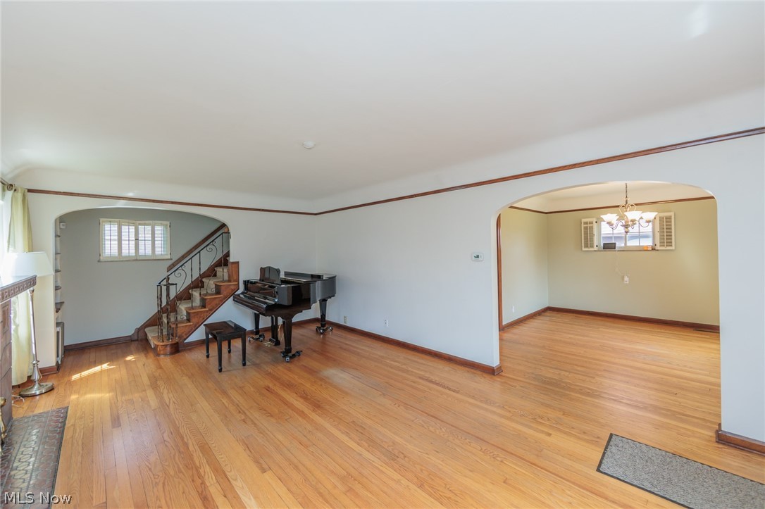 2472 Eaton Road Cleveland, OH 44118 - Photo 8 of 50 Gallery Image 8