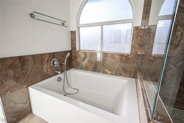 $2,000 | 3801 Dauntless, North Las Vegas, NV 89031