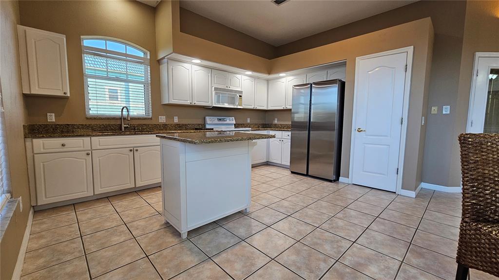 1209 Apollo Beach Boulevard Apollo Beach, FL 33572 - Photo 15 of 31