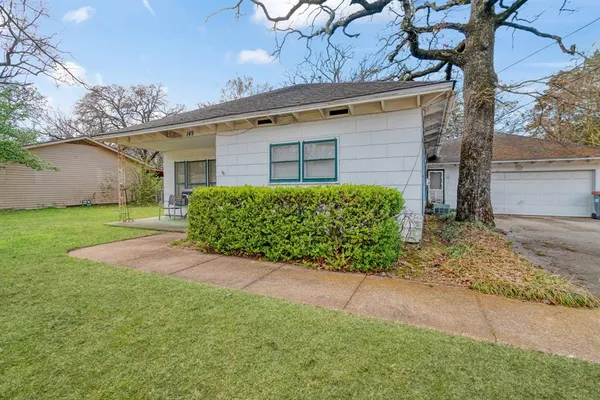 $139,900 | 149 30th Street Northwest, Paris, TX 75460