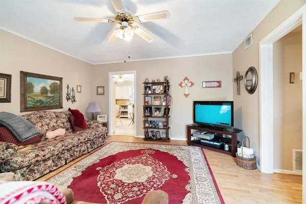 $139,900 | 149 30th Street Northwest, Paris, TX 75460
