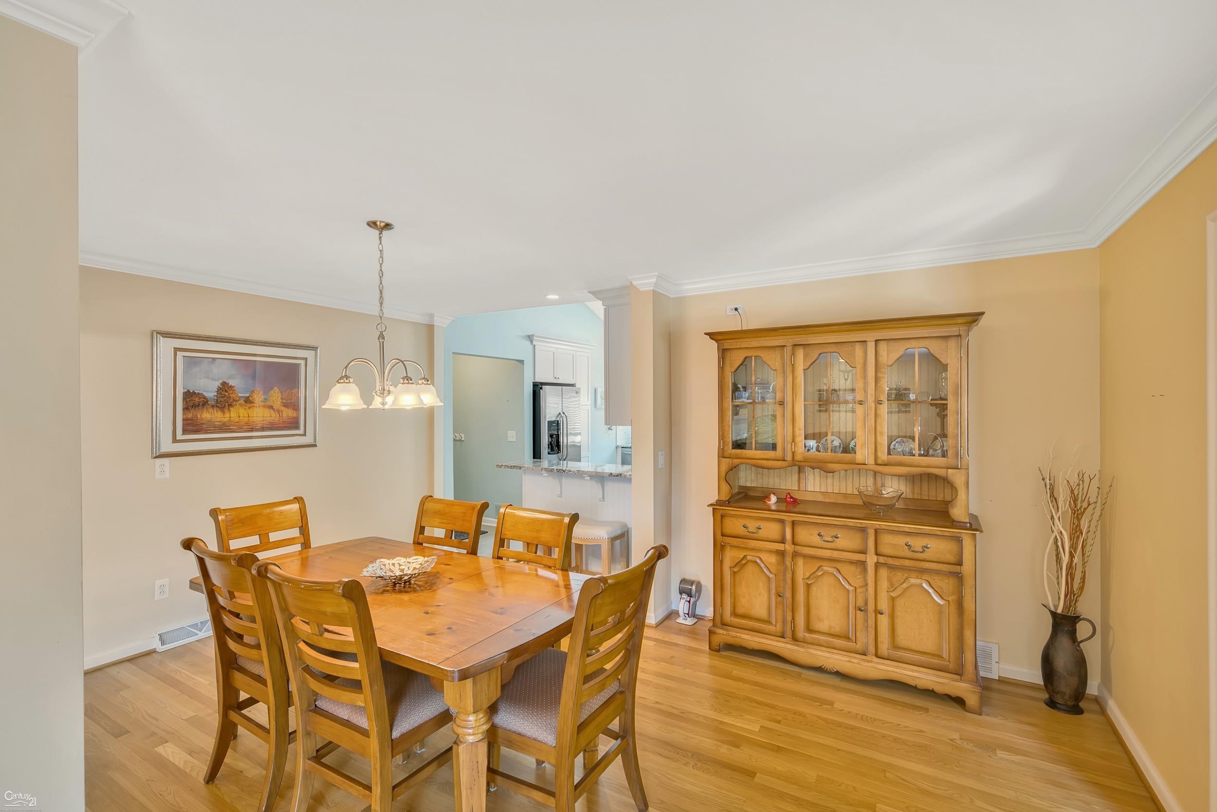 1038 Hawthorne Road Grosse Pointe Woods, MI 48236 - Photo 19 of 61