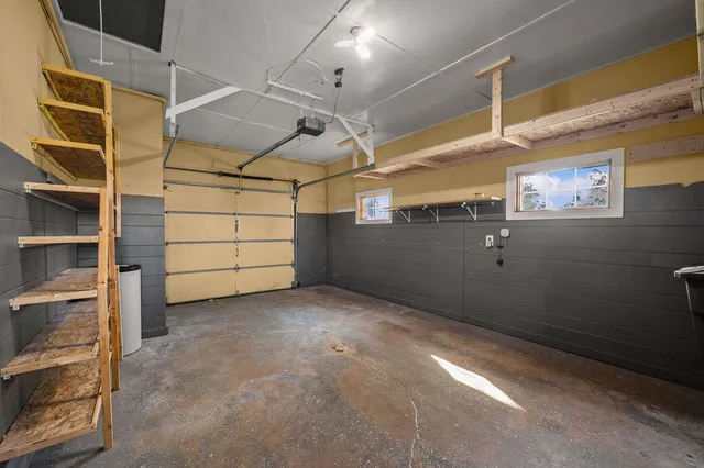 $318,500 | 404 Sherwood Avenue, Three Oaks, MI 49128