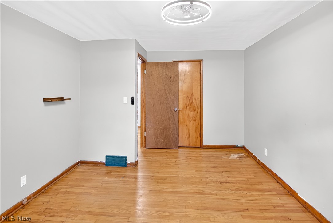 39568 Carol Lane Elyria, OH 44035 - Photo 19 of 41