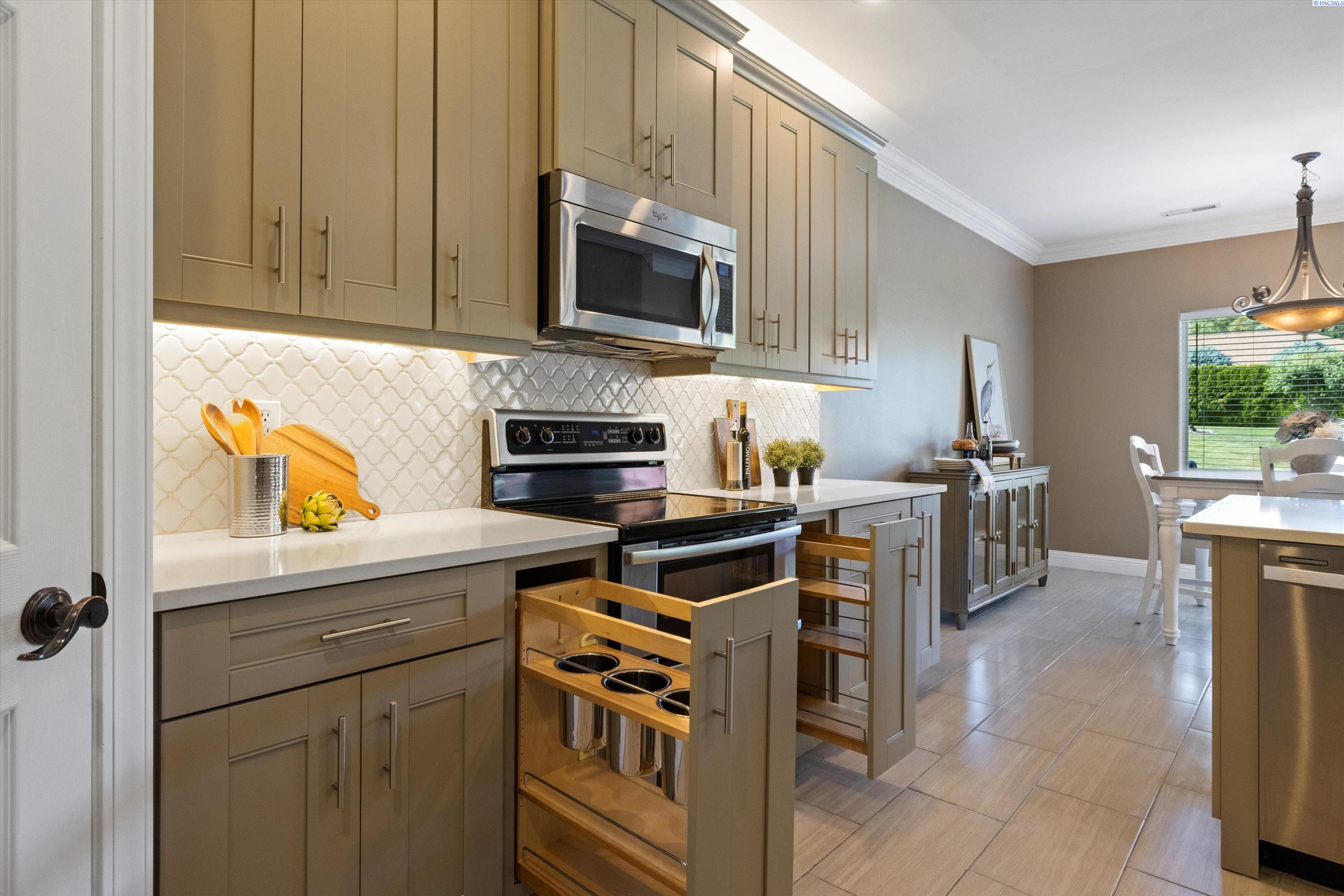 370 Cindy Road Kennewick, WA 99338 - Photo 17 of 49 Gallery Image 17
