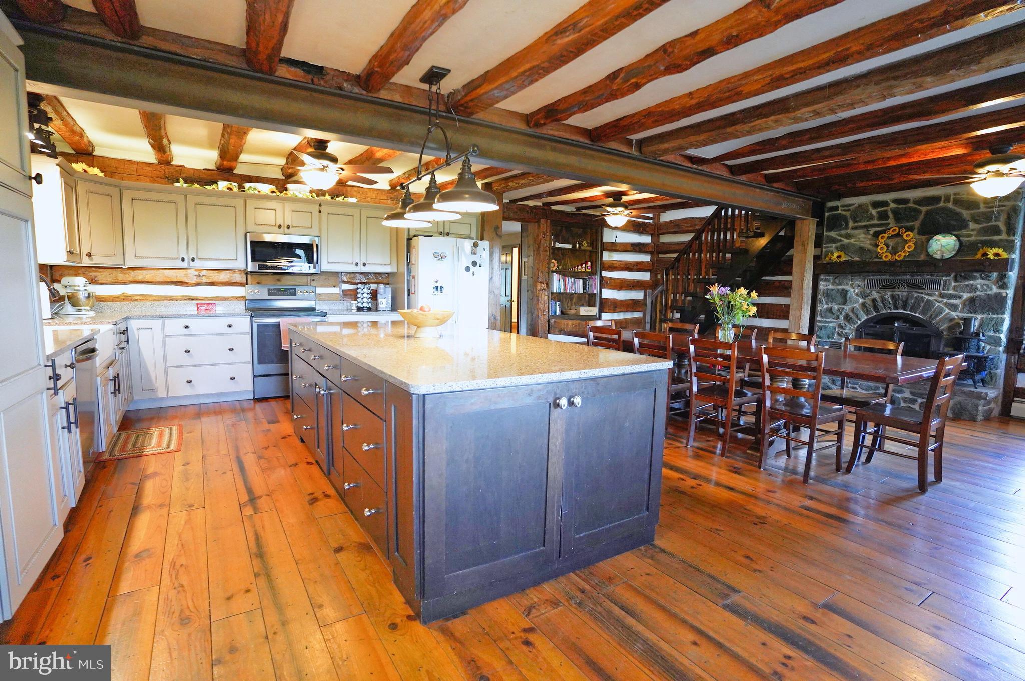 2215 Centennial Road Hanover, PA 17331 - Photo 14 of 60