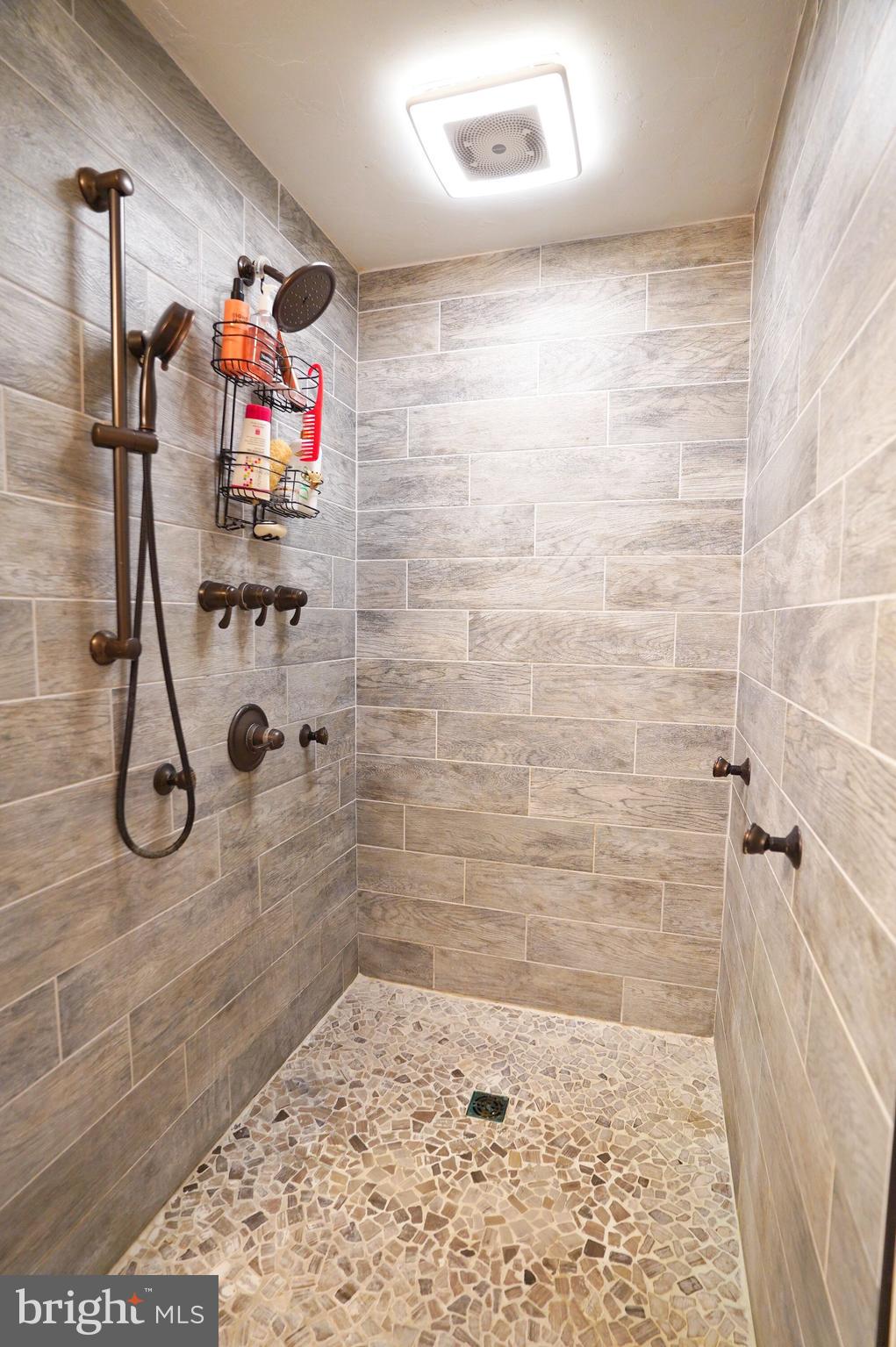 2215 Centennial Road Hanover, PA 17331 - Photo 33 of 60