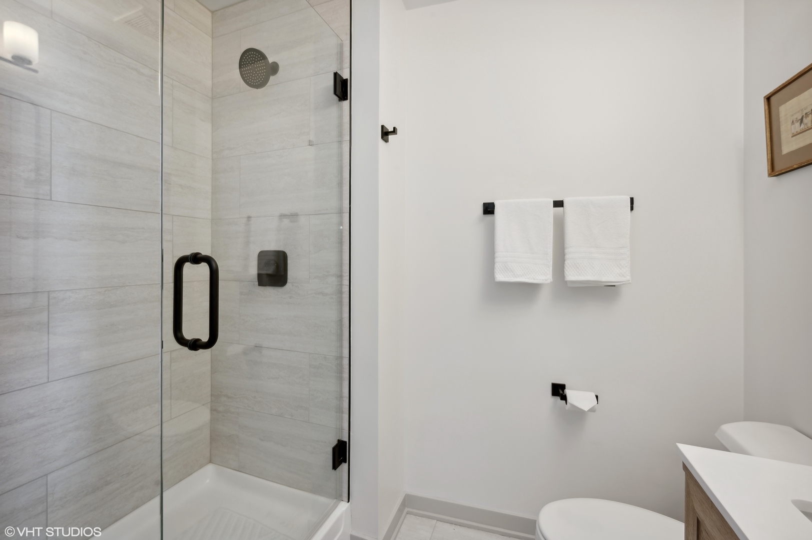 1530 South State Street, Unit 628 Chicago, IL 60605 - Photo 19 of 30 a bathroom with a shower