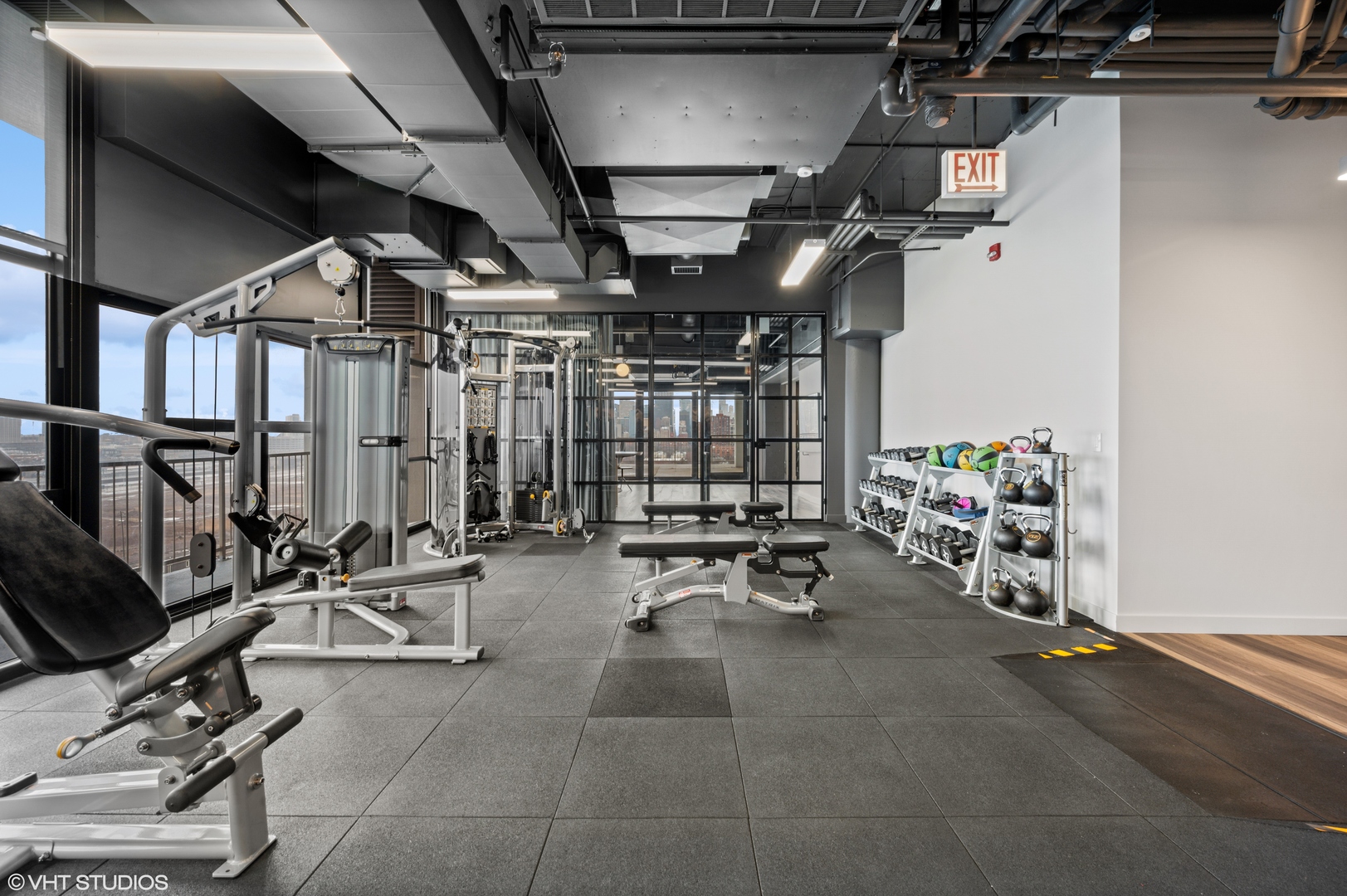 1530 South State Street, Unit 628 Chicago, IL 60605 - Photo 25 of 30 a view of a room with gym equipment