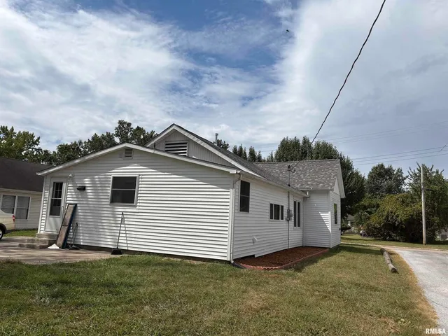 $115,000 | 504 Mulberry Street, Carterville, IL 62918