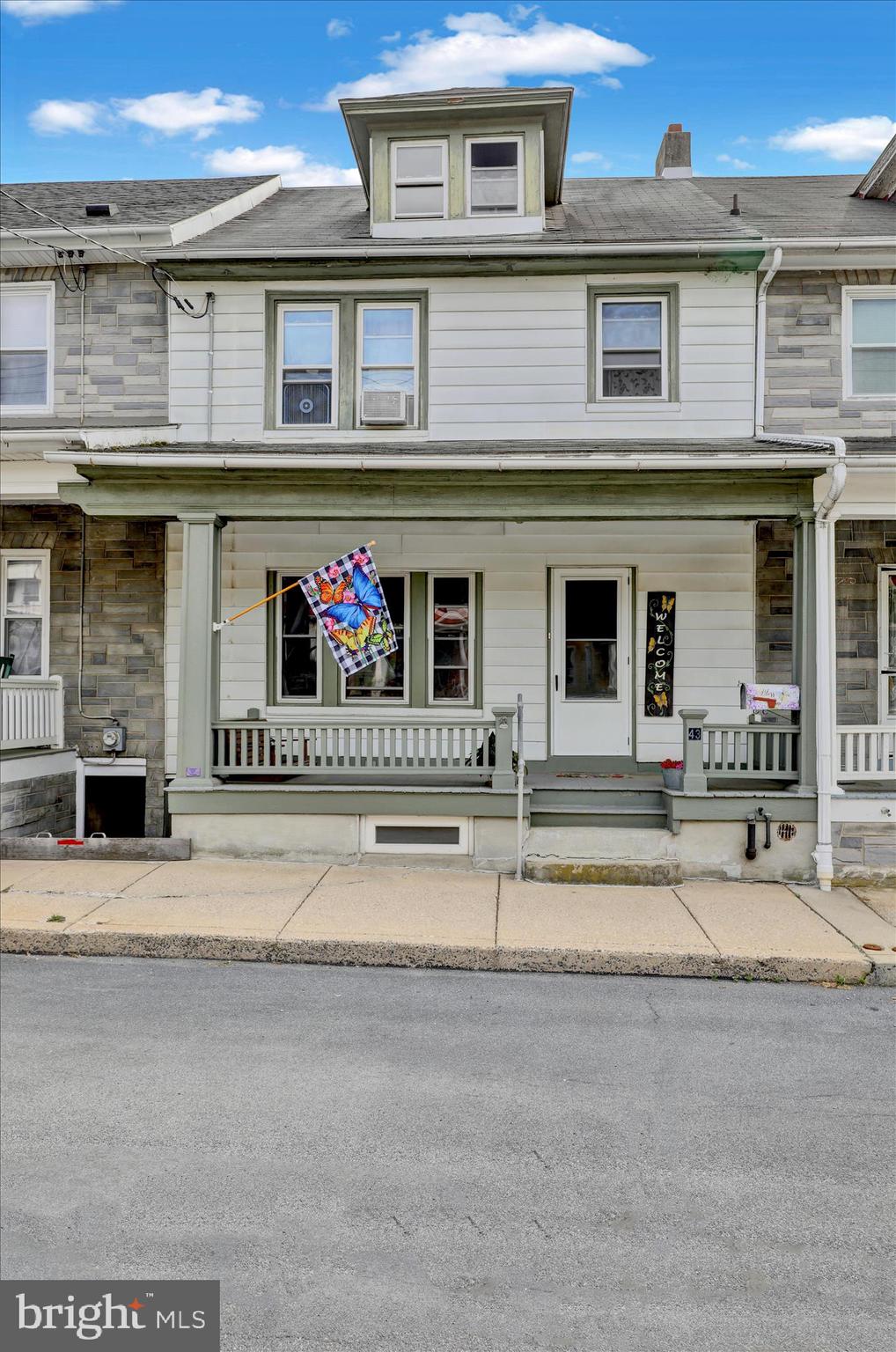 43 East Walnut Street Ephrata, PA 17522 - Photo 1 of 32