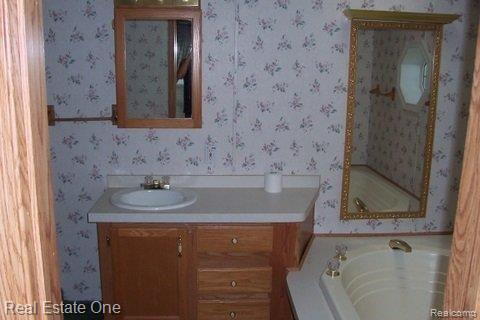 4814 Sycamore Road Newport, MI 48166 - Photo 3 of 3 107_0359