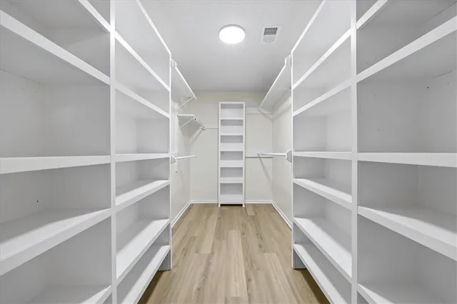 $299,000 | 11312 East 59th Street, Raytown, MO 64133