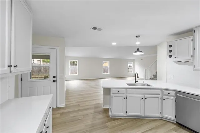 $299,000 | 11312 East 59th Street, Raytown, MO 64133