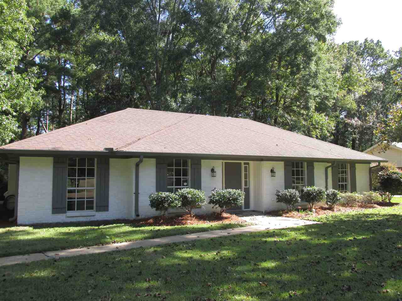 70 Summit Ridge Drive Brandon, MS 39042 - Photo 2 of 32 Photo 2