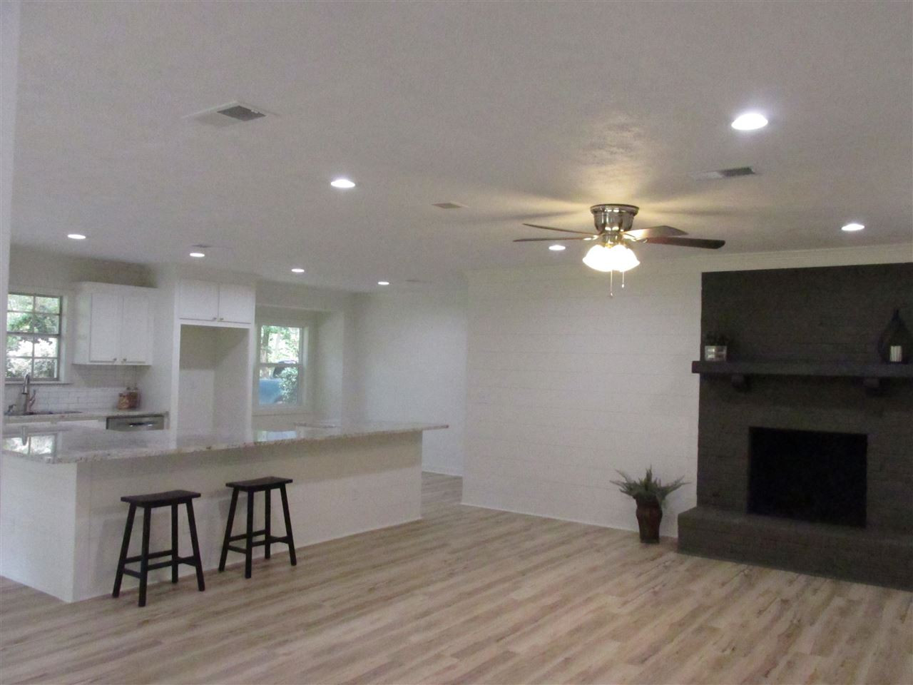 70 Summit Ridge Drive Brandon, MS 39042 - Photo 6 of 32 Photo 8