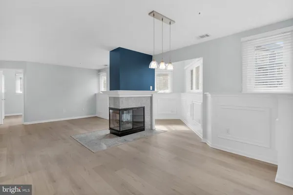 $2,400 | 4986 Dorsey Hall Drive, Unit C1, Ellicott City, MD 21042