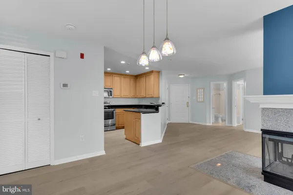 $2,400 | 4986 Dorsey Hall Drive, Unit C1, Ellicott City, MD 21042