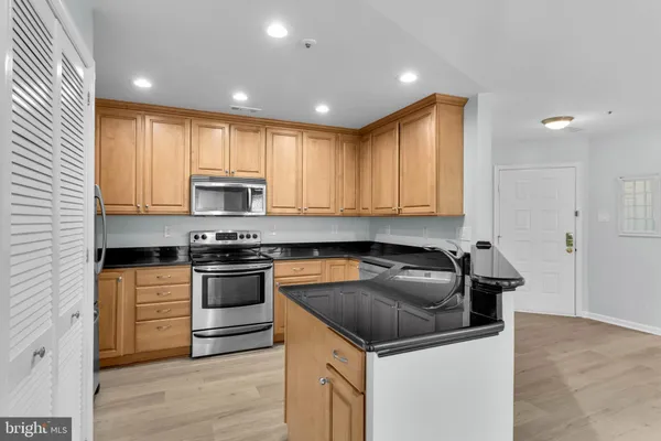 $2,400 | 4986 Dorsey Hall Drive, Unit C1, Ellicott City, MD 21042