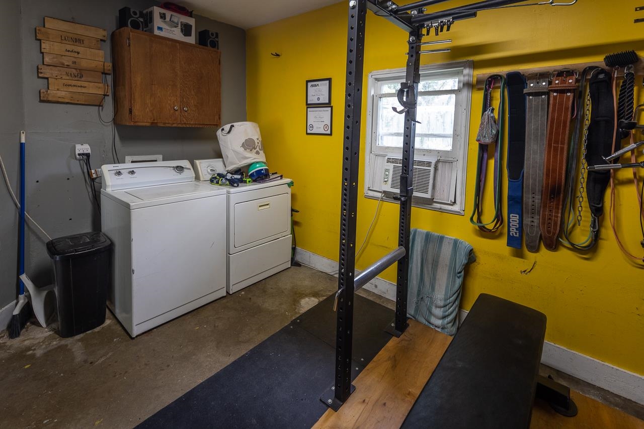 4611 Sea Isle Road Memphis, TN 38117 - Photo 21 of 24 a room with storage and utility