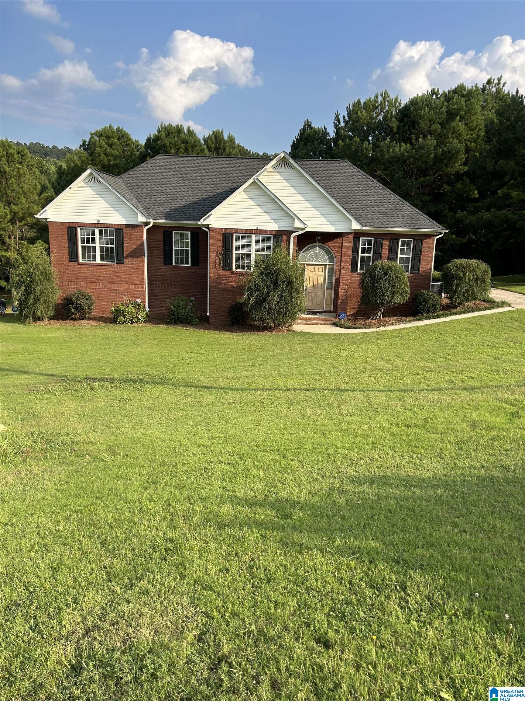 218 Greystone Drive Oneonta, AL 35121 - Photo 1 of 25