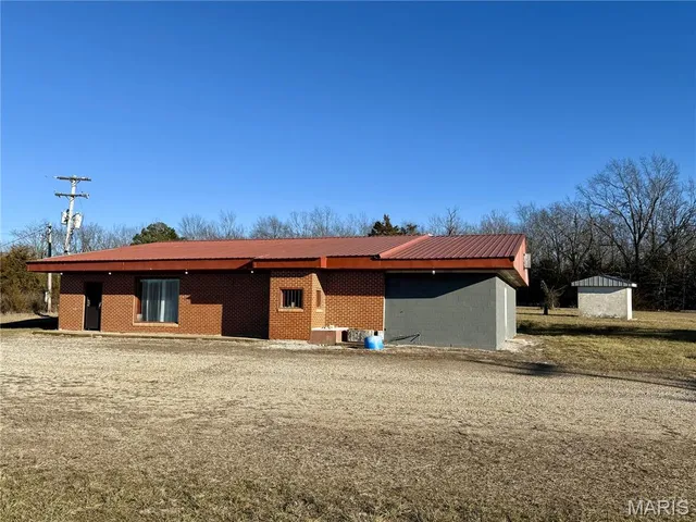 $212,000 | 12840 Highway 17, Plato, MO 65552