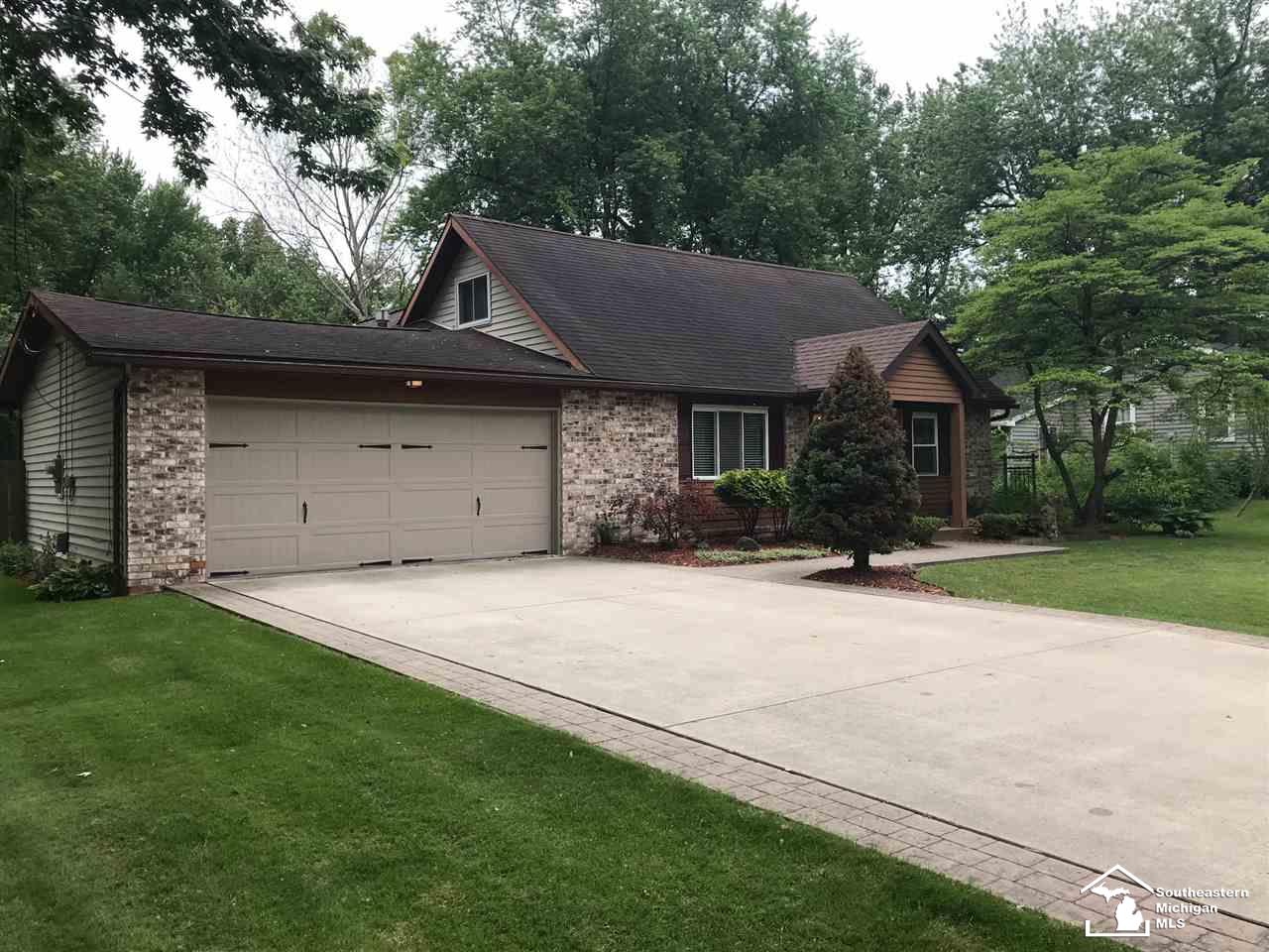 3675 Knepper Road Lambertville, MI 48144 - Photo 2 of 31 31382351-1.JPG