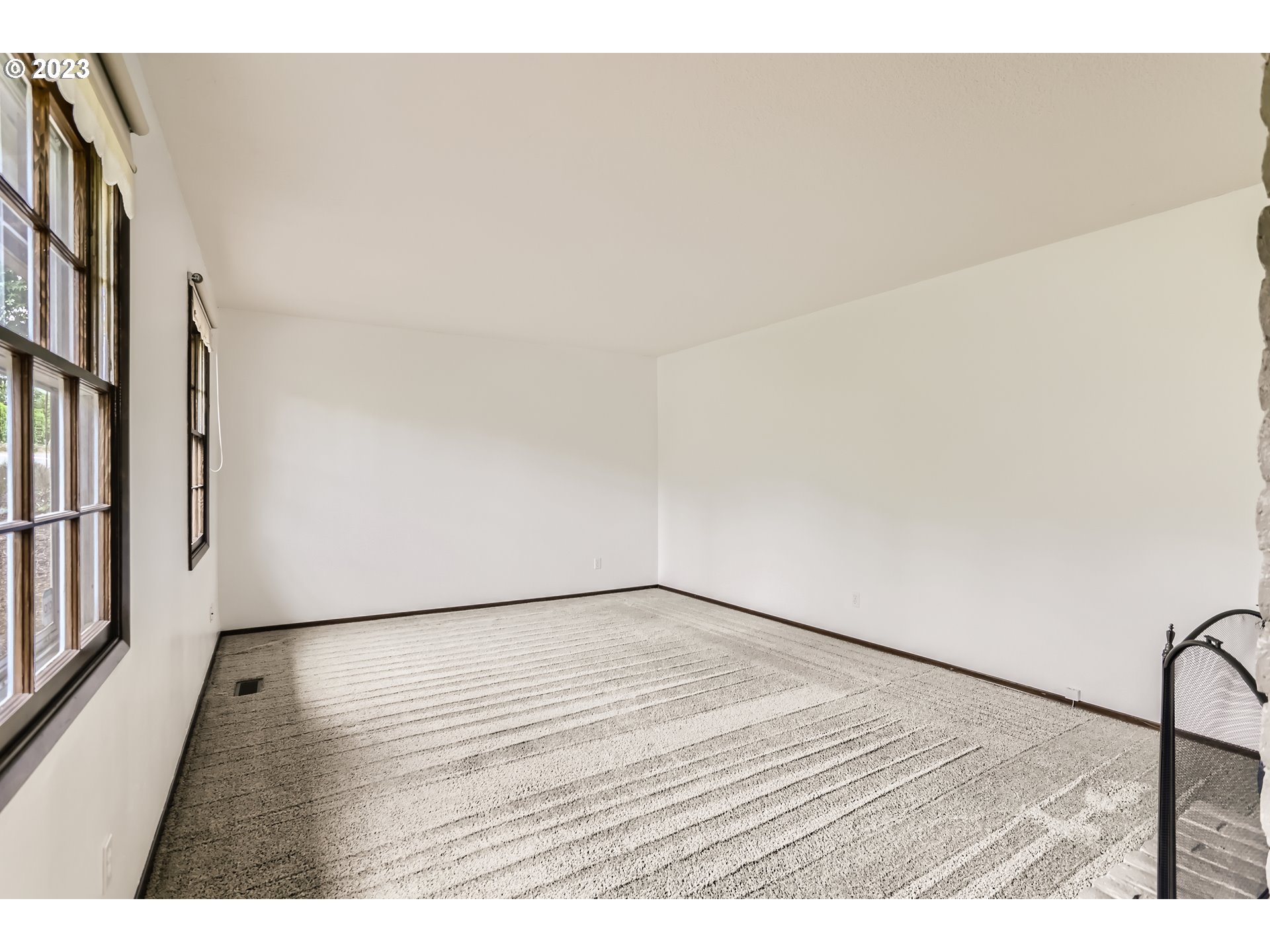 11930 Northwest McDaniel Road Portland, OR 97229 - Photo 5 of 32 Gallery Image 5