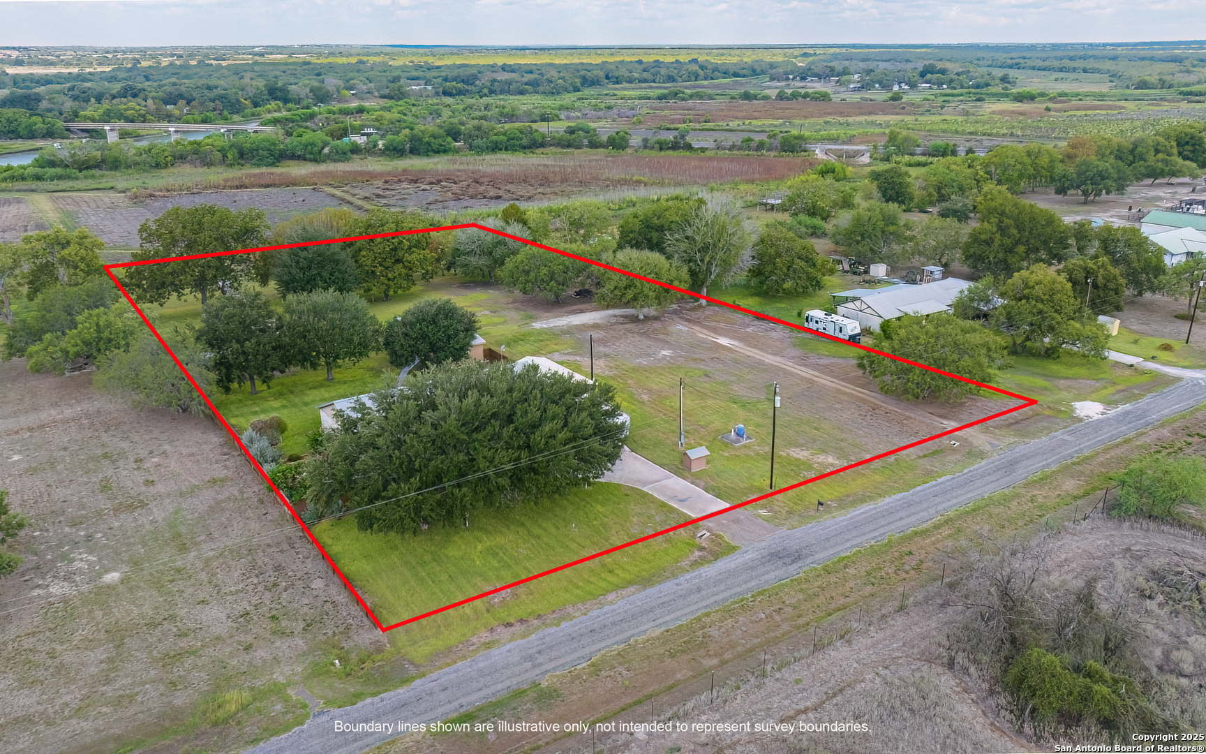 a view of a tennis court