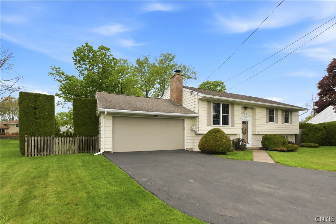 1703 Lincoln Lane Rome, NY 13440 - Photo 3 of 33
