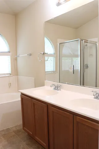 $1,800 | 2855 Shadowpoint Cove, Round Rock, TX 78665