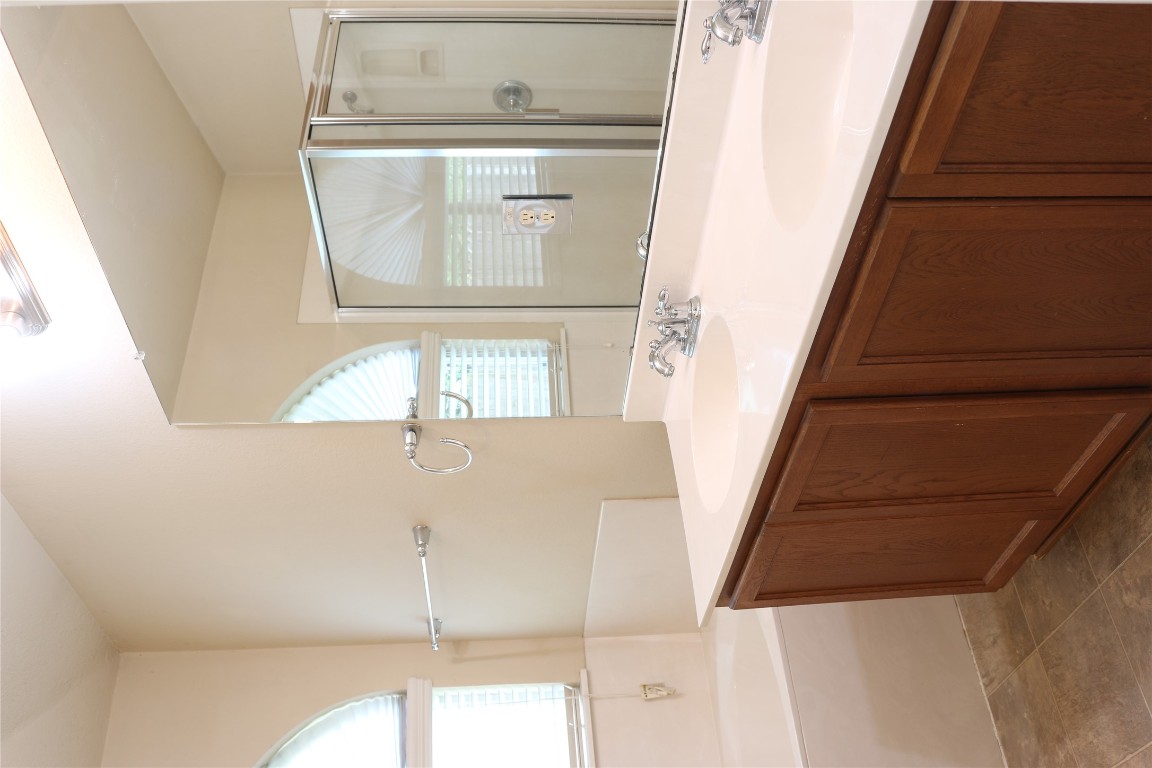 2855 Shadowpoint Cove Round Rock, TX 78665 - Photo 11 of 20