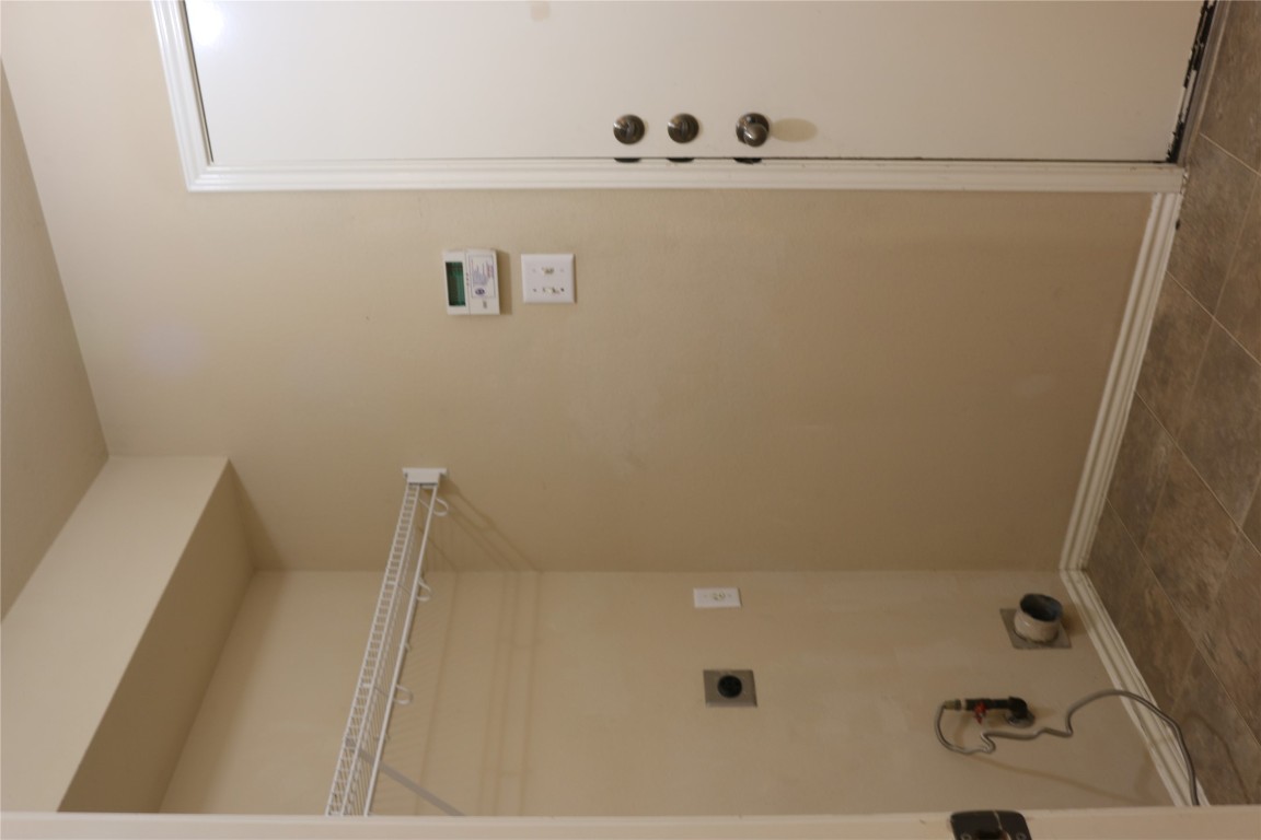 2855 Shadowpoint Cove Round Rock, TX 78665 - Photo 15 of 20