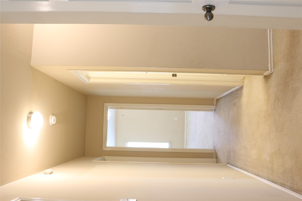 2855 Shadowpoint Cove Round Rock, TX 78665 - Photo 9 of 20