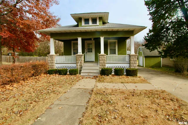 $92,900 | 2318 North Flora Avenue, Peoria, IL 61604