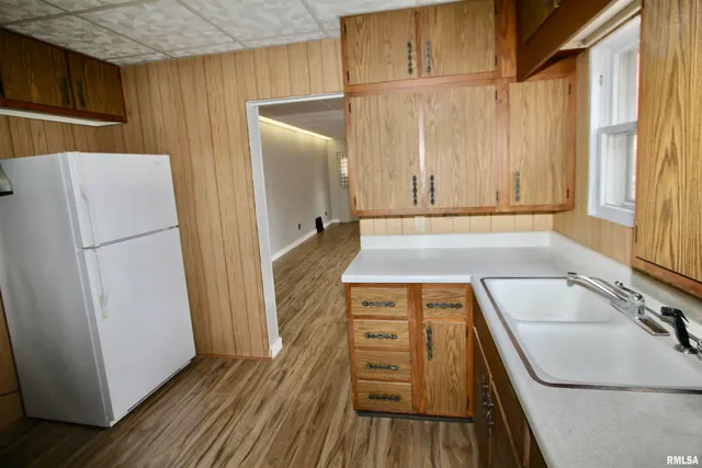 $92,900 | 2318 North Flora Avenue, Peoria, IL 61604