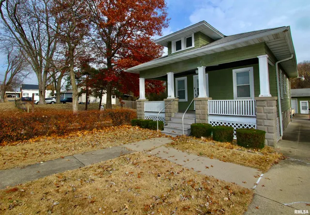 $92,900 | 2318 North Flora Avenue, Peoria, IL 61604