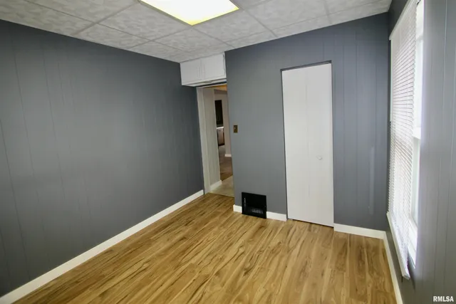 $92,900 | 2318 North Flora Avenue, Peoria, IL 61604