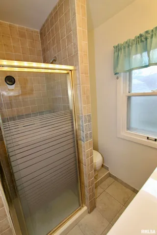 $92,900 | 2318 North Flora Avenue, Peoria, IL 61604