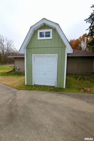 $92,900 | 2318 North Flora Avenue, Peoria, IL 61604